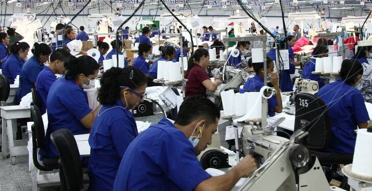 Anuncia Claudia Sheinbaum iniciativa para implementar la jornada laboral de 40 horas semanales desde 2027