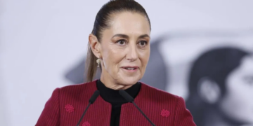 Mantiene Sheinbaum altos niveles de aprobación en encuestas