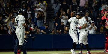 Siguen calientes los Sultanes y dejan en el terreno a Durango