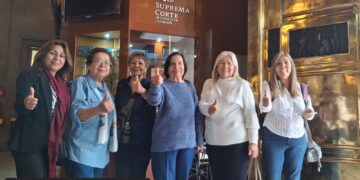 UNA PRODUCTIVA VISITA A LA SUPREMA CORTE