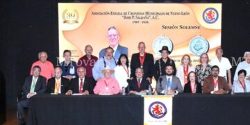 Galardonan Cronistas a “El Genio”