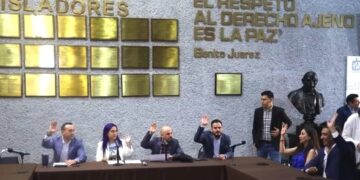 Aprueban juicio político contra el gobernador Samuel García por corrupción