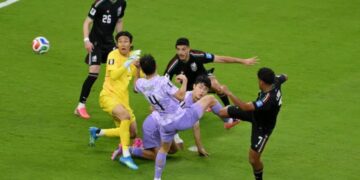 México vence 1-0 a Corea del Sur y avanza a 16avos del Mundial