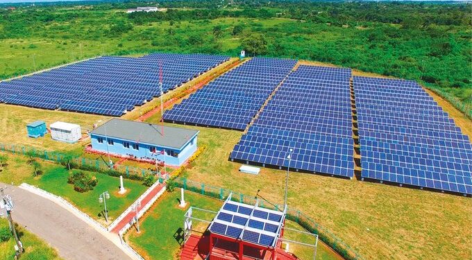 Apoya China a Cuba con paneles solares