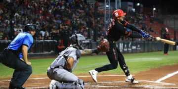 Sultanes contra Caliente inician Semifinales de la Zona Norte