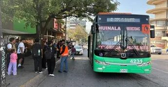 Presentará Alianza KM-0 queja ante CEDHNL por cobros a niños y eliminación de efectivo en transporte urbano